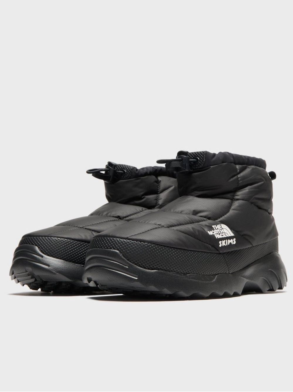 NWT The North Face x Skims Onyx Nuptse Traction Chukka Size Men's 5/Women's 7